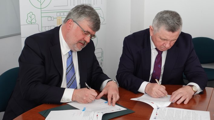 Koleje Mazowieckie podpisały piątą umowę na pojazdy FLIRT